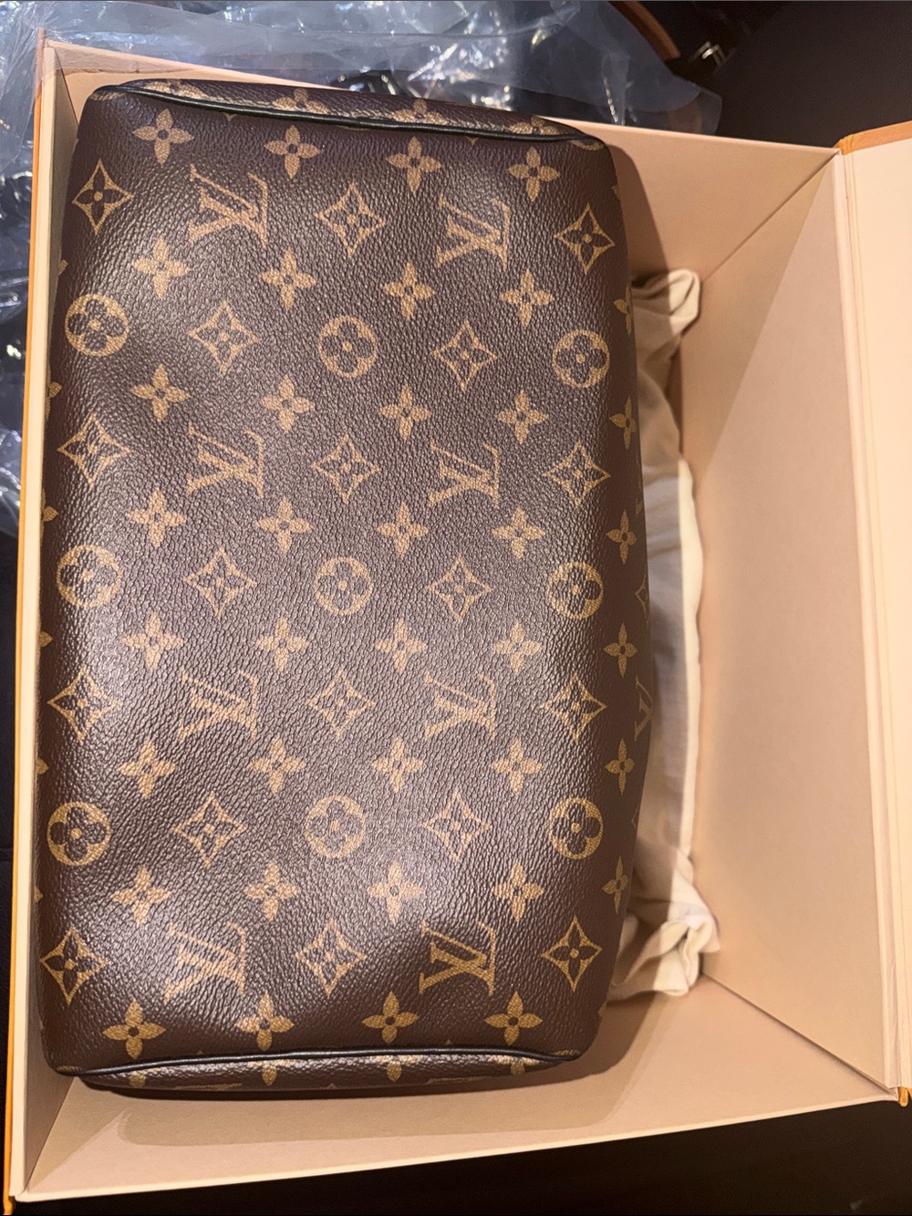 Louis Vuitton Speedy Soft 30 Dark – Monogram Black, style M12243 - Picture 12 of 15